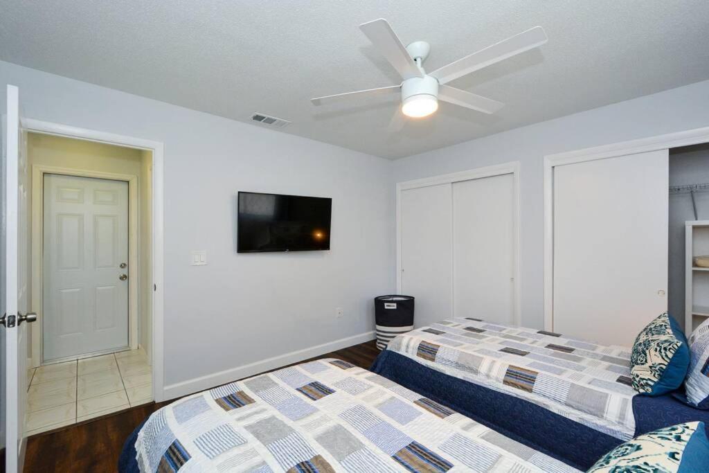 Cozy, Fido-Friendly Pool Home Just 4 Miles To The Beach! Venice Exterior foto
