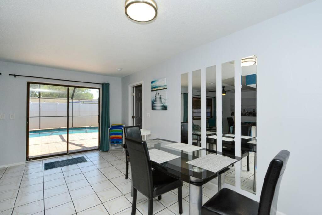 Cozy, Fido-Friendly Pool Home Just 4 Miles To The Beach! Venice Exterior foto